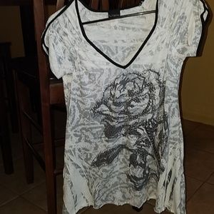 Day trip tee- shirt. Size large EUC